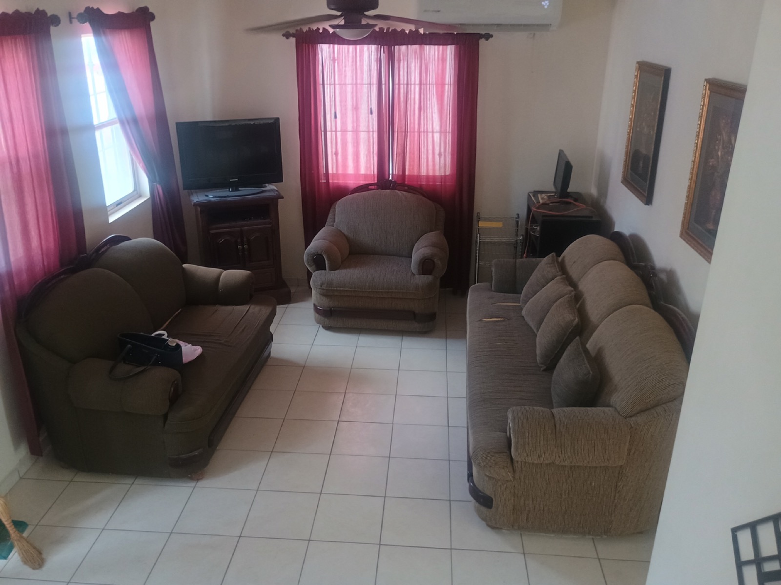 Casa en venta en Bugambilias 806, Ciénega de Flores — foto 2