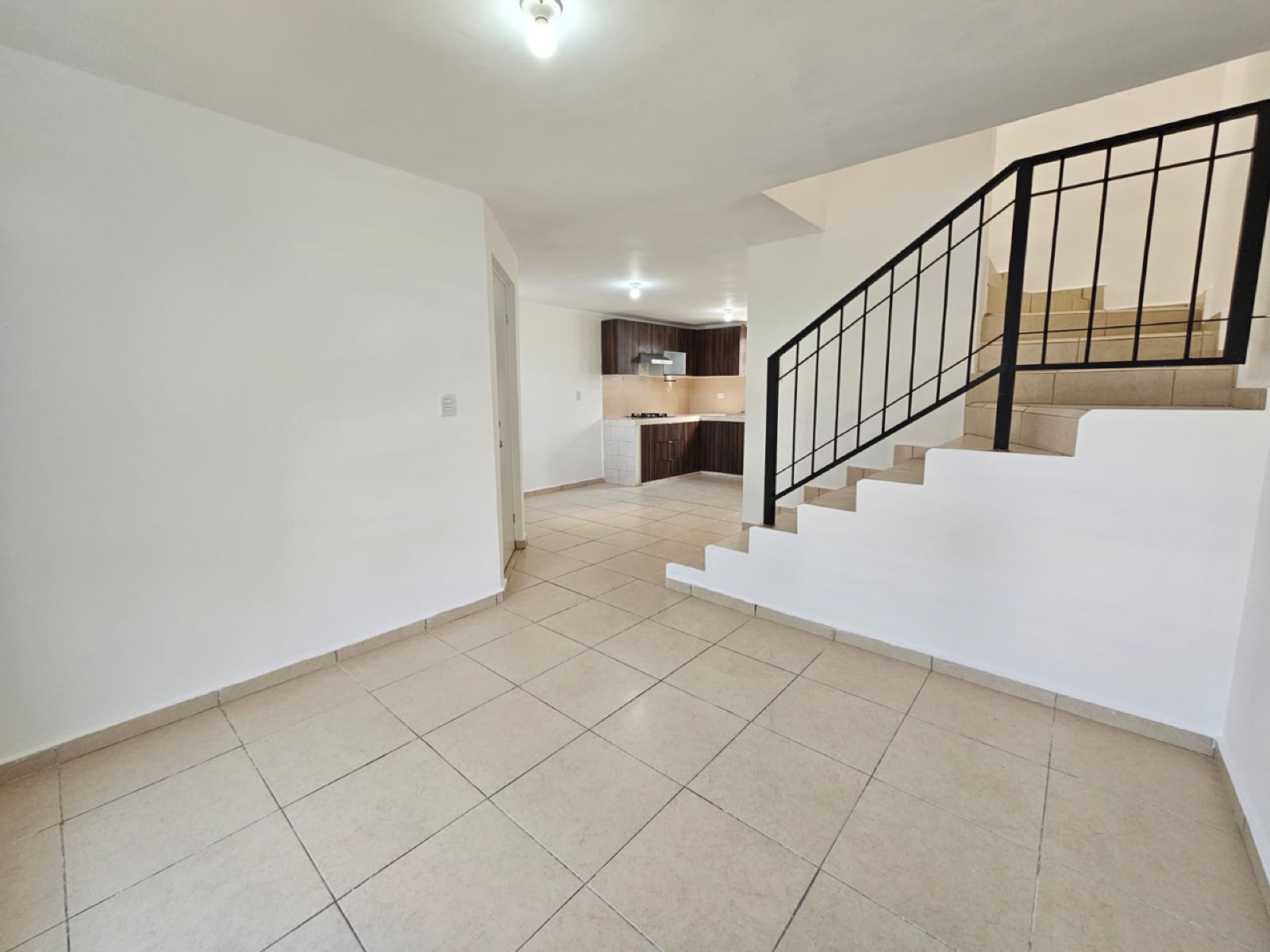 Casa en venta en Col. Santa María, García — fachada
