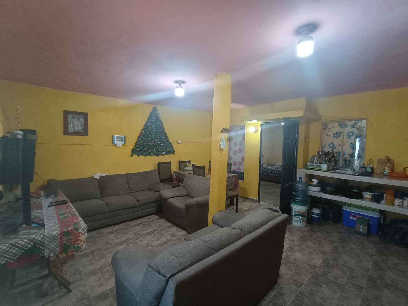 Casa en venta en Colinas del Aeropuerto, Apodaca — fachada