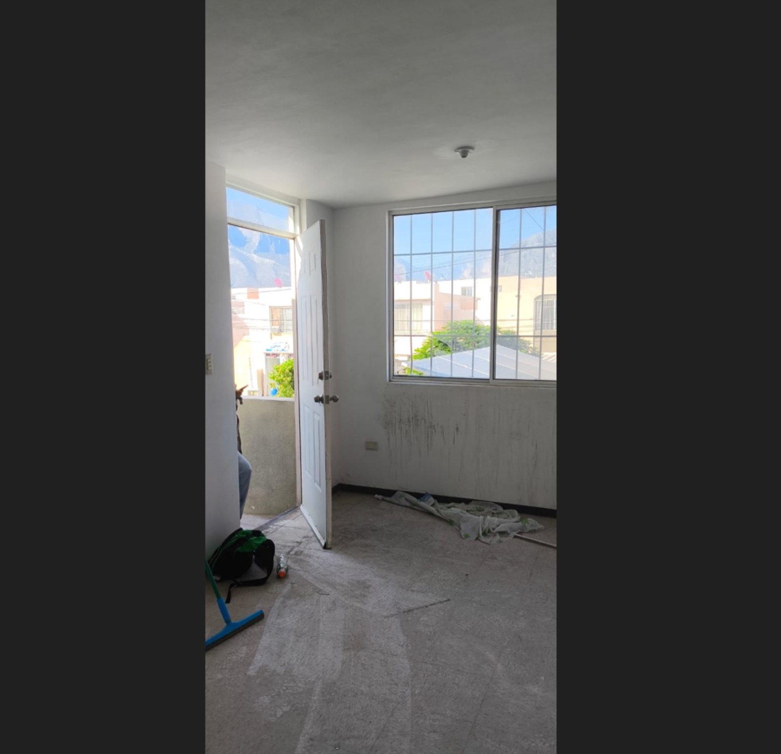 Casa en venta en Fracc. Real de Lincoln (Etapa 3), García — fachada