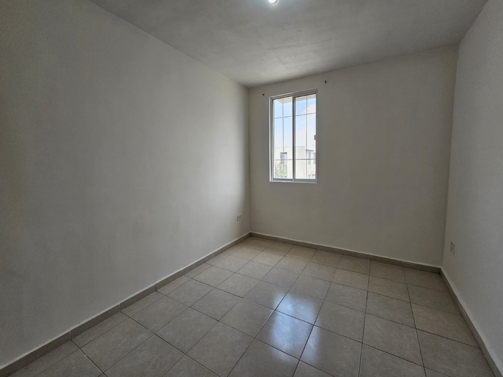 Casa en venta en Fraccionamiento Parques Zafiro Azúl Real, García — foto 2