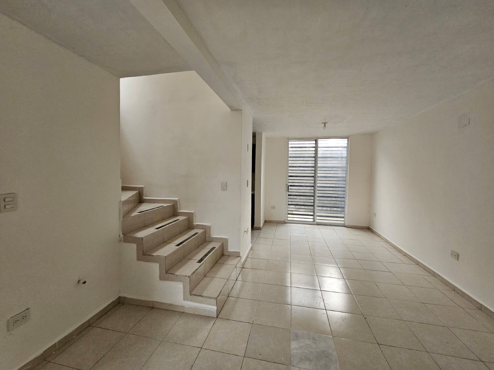 Casa en venta en Fraccionamiento Parques Zafiro Azúl Real, García — foto 6