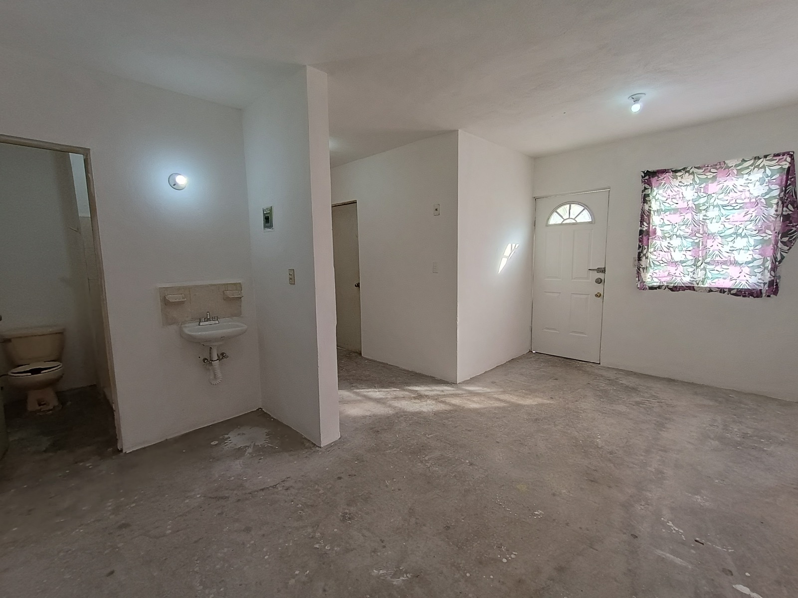 Casa en venta en Hacienda del Renacimiento, García — fachada