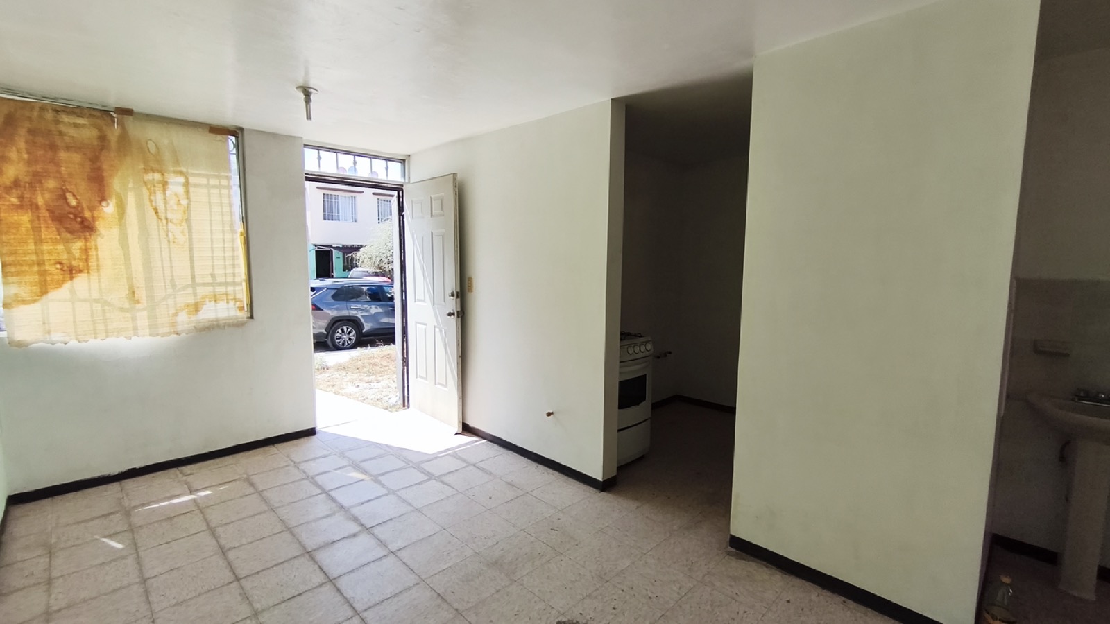 Casa en venta en Portal de Lincoln, García — foto 2