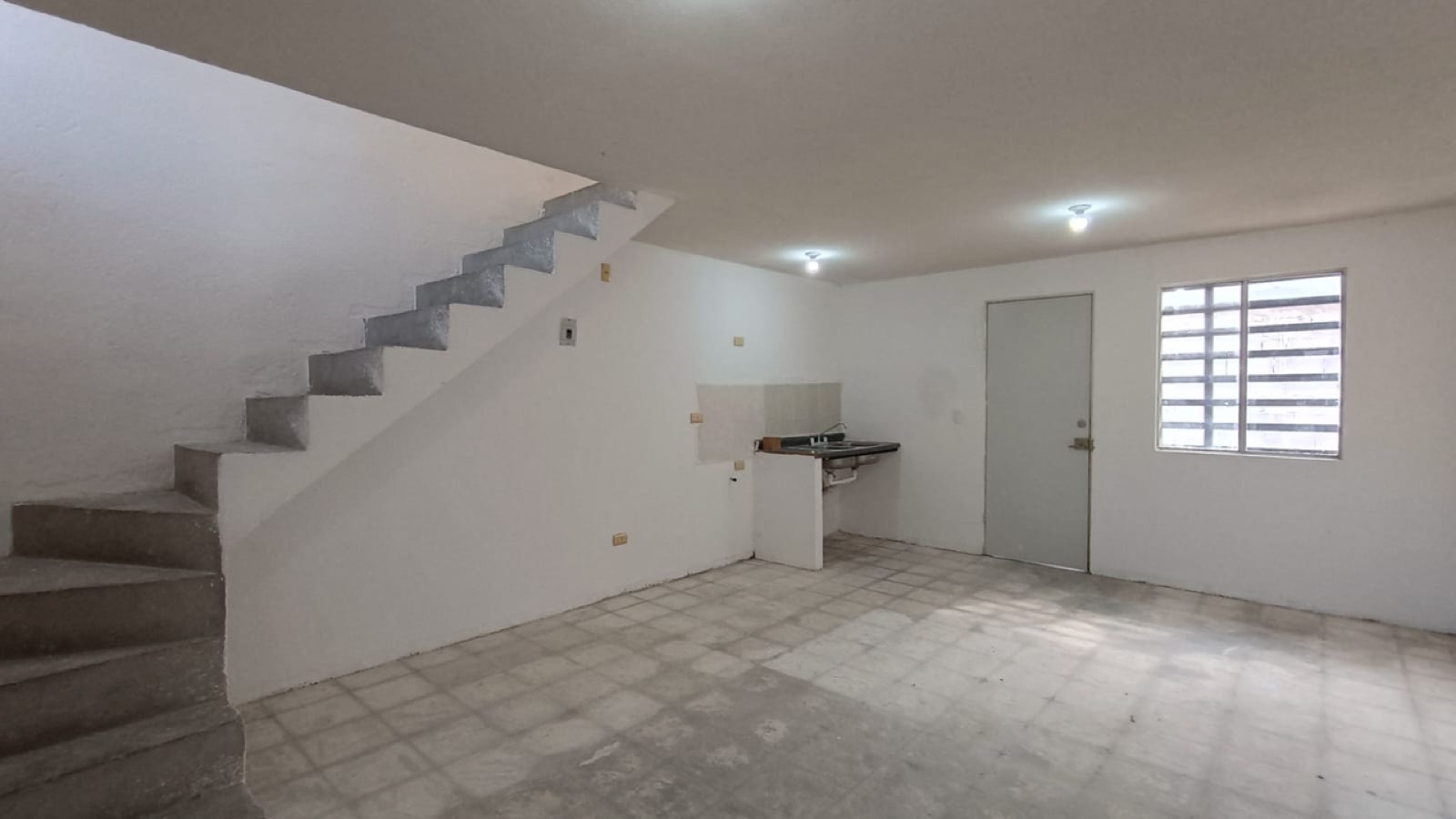 Casa en venta en Real de Palmas, General Zuazua — fachada