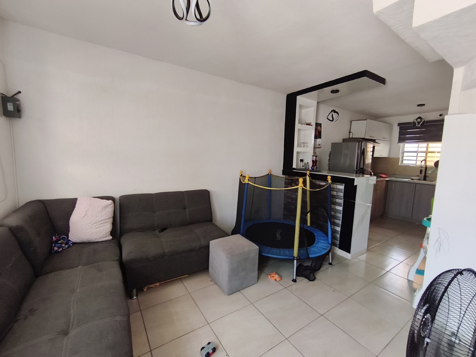 Casa en venta en Valle de Lincoln, García — fachada
