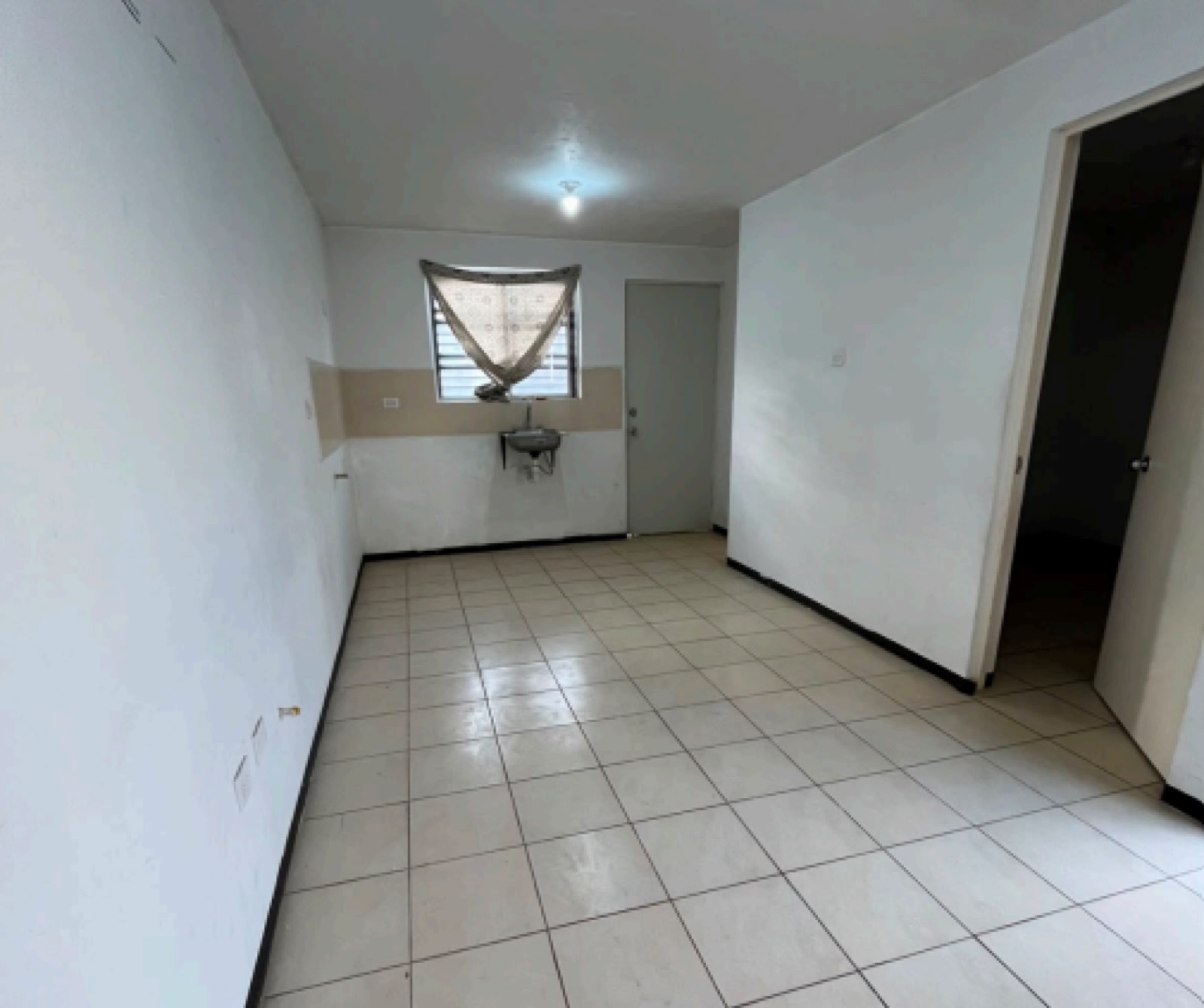 Casa en venta en Vista Bella 3, García — fachada